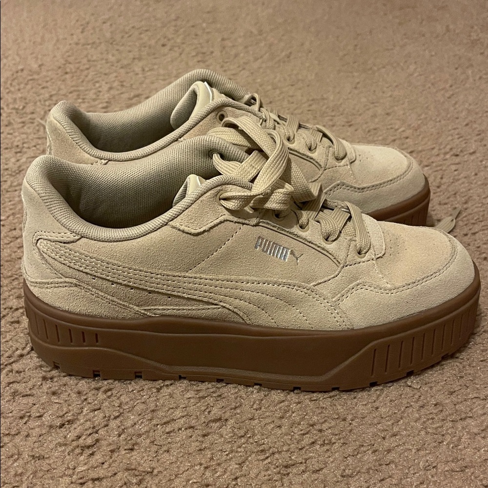 Puma Tan Sneakers with Brown Soles